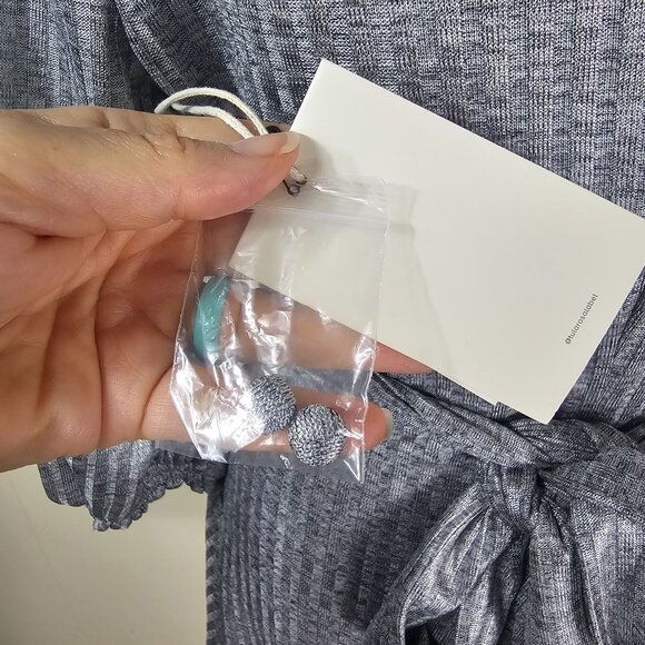 Tularosa Dries Mini Dress Sz M Silver Metallic Belted Pleated Cocktail Party - Picture 13 of 16